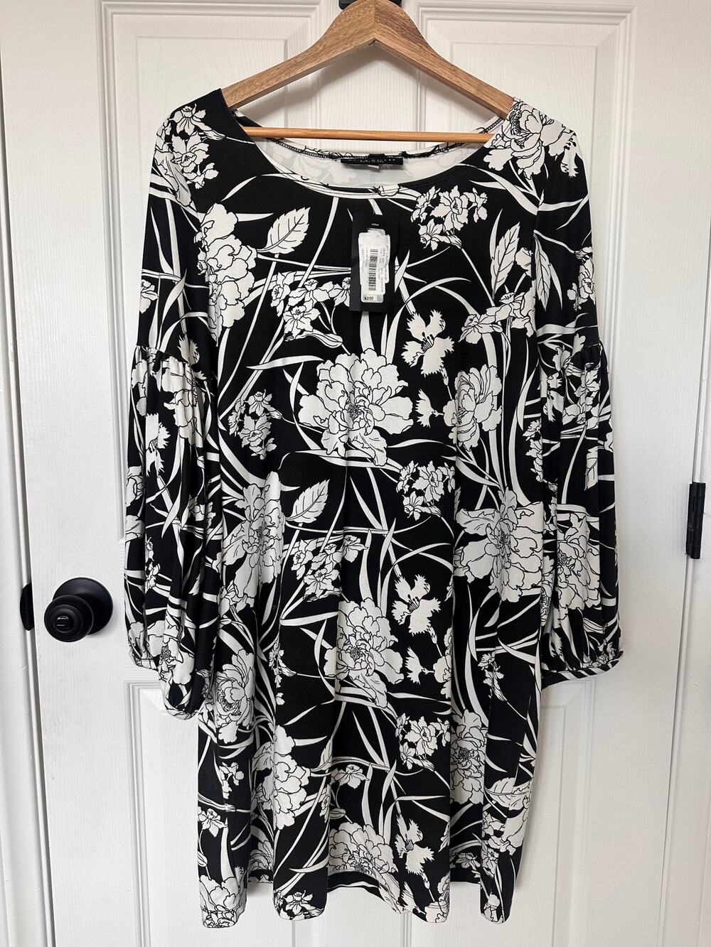 NWT Bryn Walker Floral Swing Dress M Black Ivory Balloon Sleeve Made USA $210